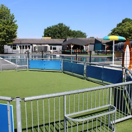 Type Boslodge 4 Persons Lathum